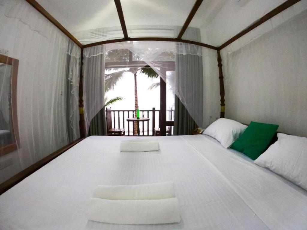 Asa Bay Beach Resort Talpe Exteriér fotografie